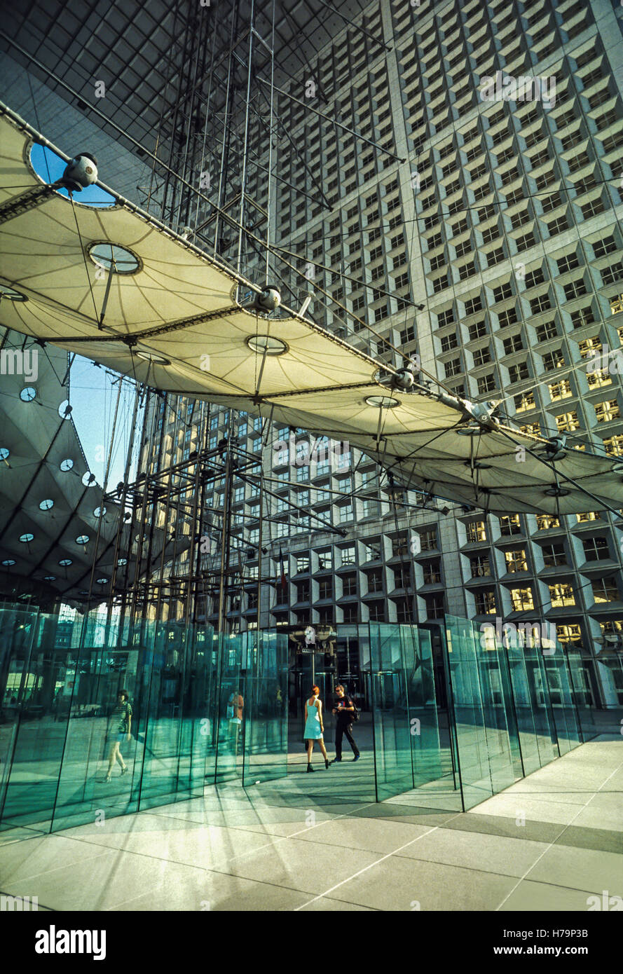 La Grande Arche De La Défense, Paris, Frankreich. Stockfoto
