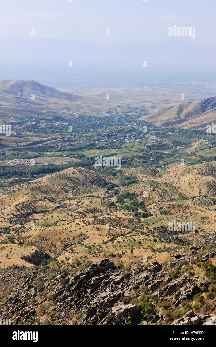 Pass, Tal, Gewürzen, Nüssen, getrocknete Früchte zum Verkauf über Samakand auf M-39 Süden, Shakhirisabz, Shahrisabz, Usbekistan, Zentralasien Stockfoto