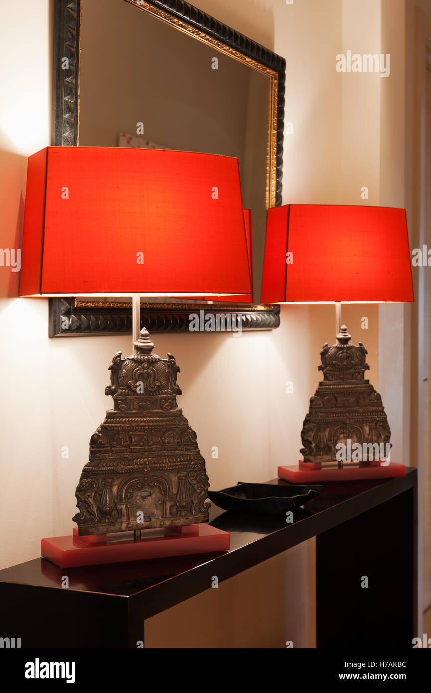 Lampen aus orientalischen Artefakte, London, UK Stockfoto
