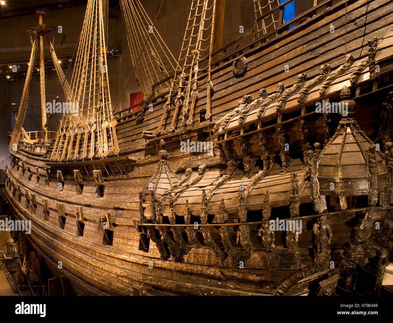 Das Königliche schwedische Flaggschiff - Vasa. Aufgenommen im Vasa Museum in Stockholm. Stockfoto