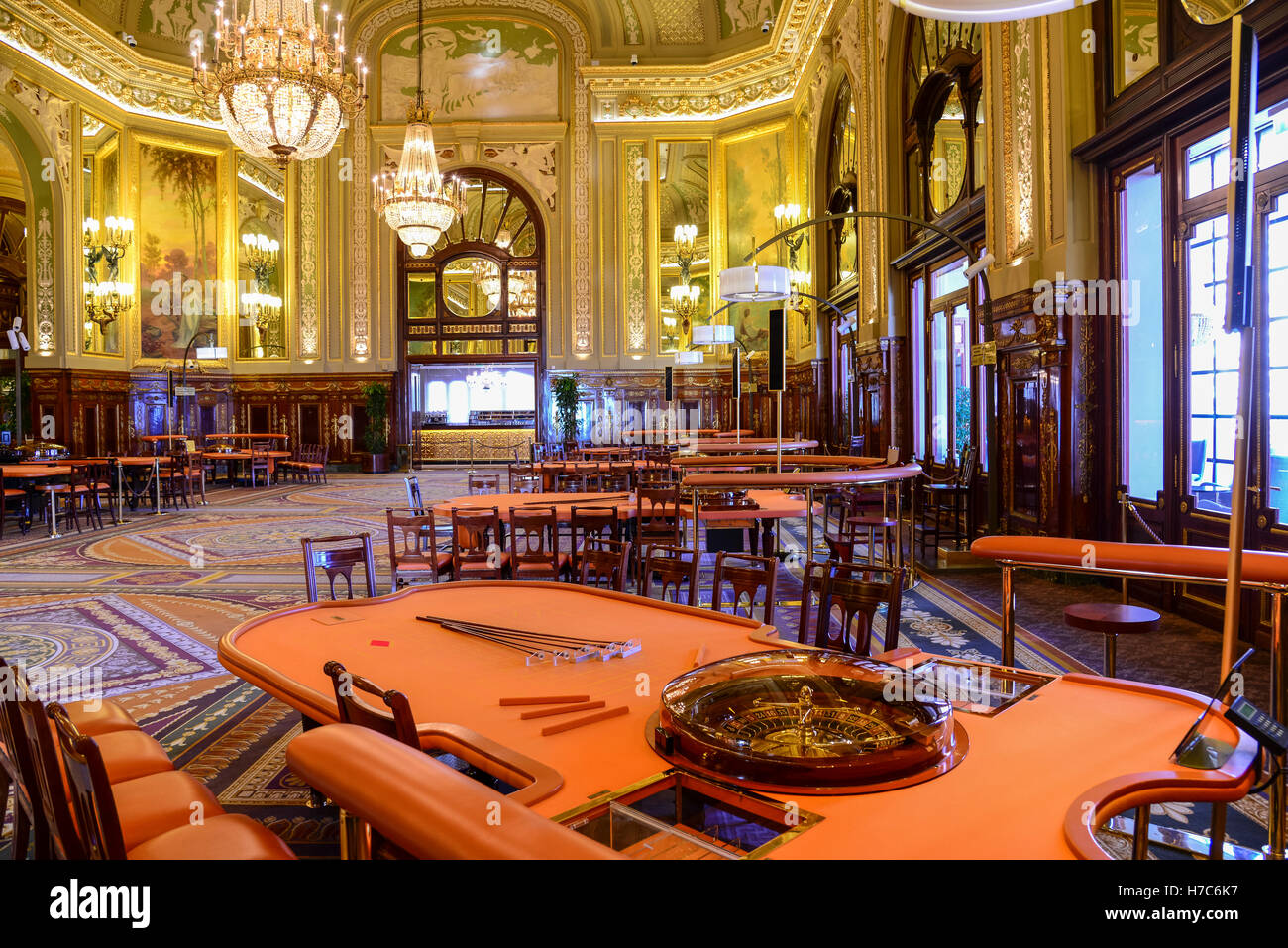 Monte Carlo Casino Interior Stockfotos & Monte Carlo Casino Interior ...
