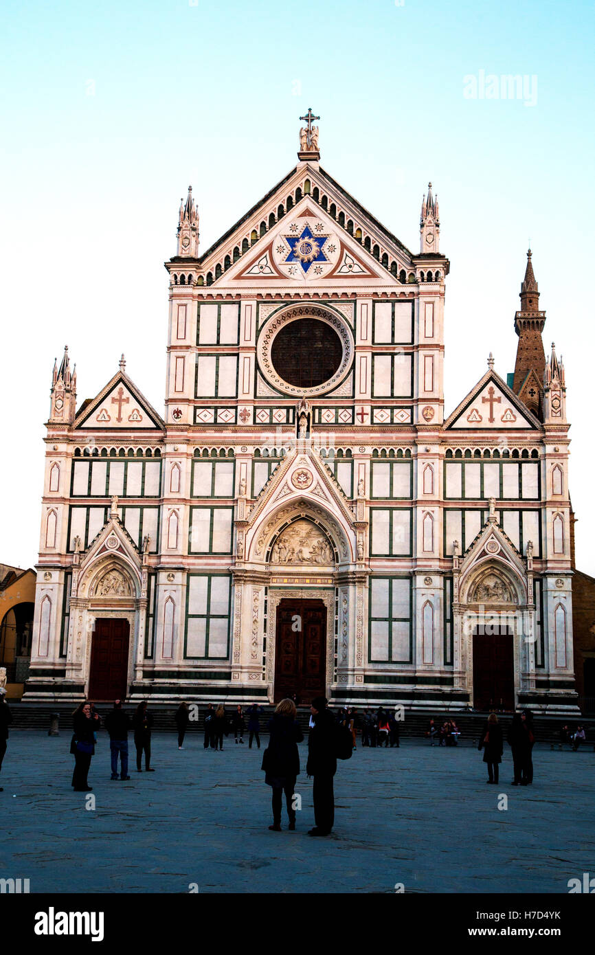 Piazza di Santa Croce mit seiner Basilika in Florenz in Italien Stockfoto