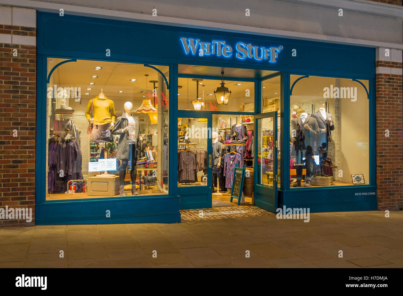 White Stuff-Fashion-Store Whitefriars Einkaufszentrum Canterbury Kent UK Stockfoto