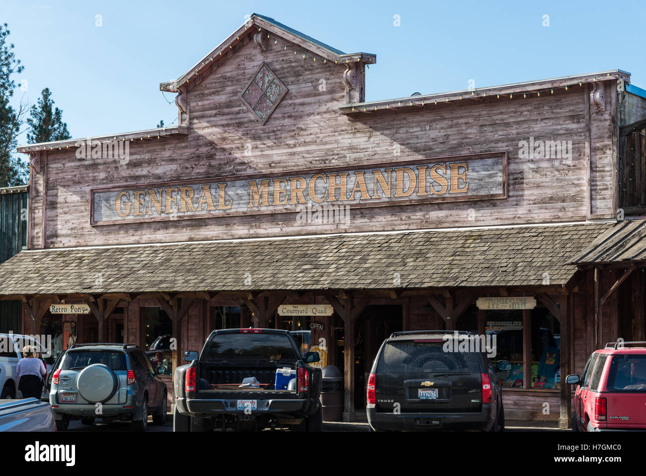 Gemischtwarenladen auf eine traditionelle Westernstadt Winthrop, Washington, USA. Stockfoto