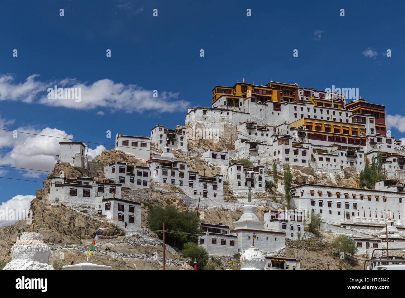 Thikse Kloster, das größte Gompa in zentralen Ladakh und ähnelt der Potala-Palast in Lhasa Stockfoto