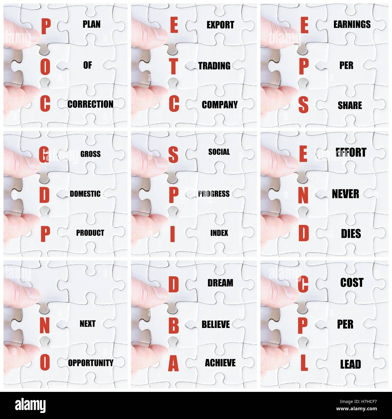 Fotocollage Mit Hand Der Geschaftsmann Die Vollendung Des Puzzles Mit Das Letzte Fehlende Stuck Stockfotografie Alamy