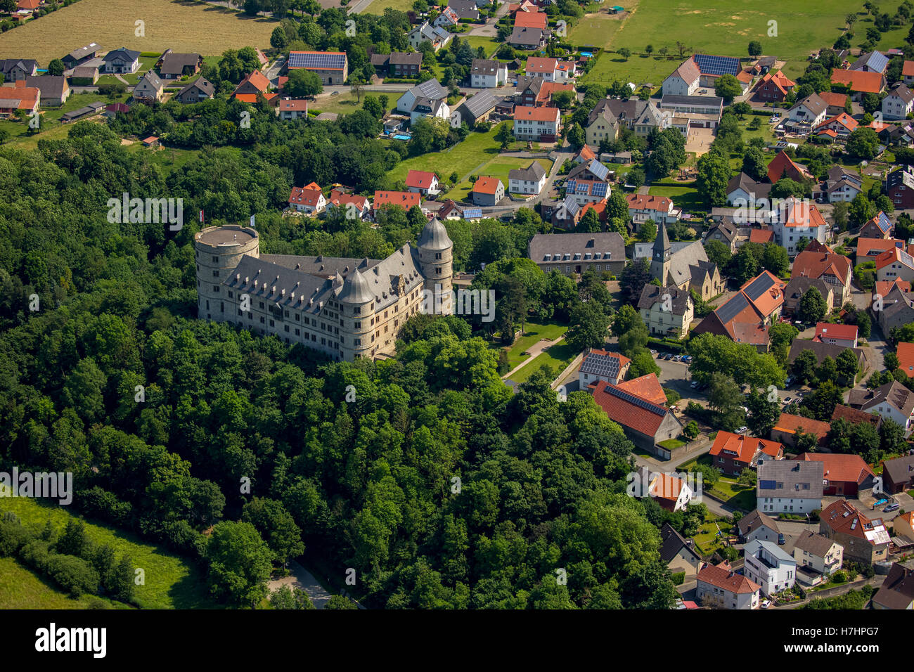 Wewelsburg Burg und umliegenden Wewelsburg Dorf, Stadt Büren, Paderborn Bezirk, Soester Plain, North Rhine-Westphalia Stockfoto