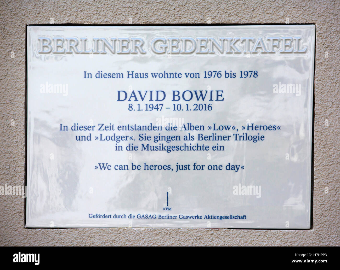 Berliner Gedenktafel zu Ehren David Bowie, Schöneberg, Berlin, Deutschland Stockfoto