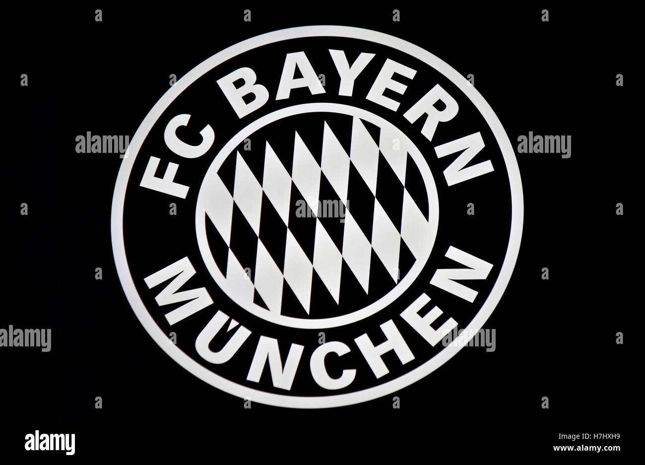 Das Logo der Marke "FC Bayern München", Berlin Stockfoto ...
