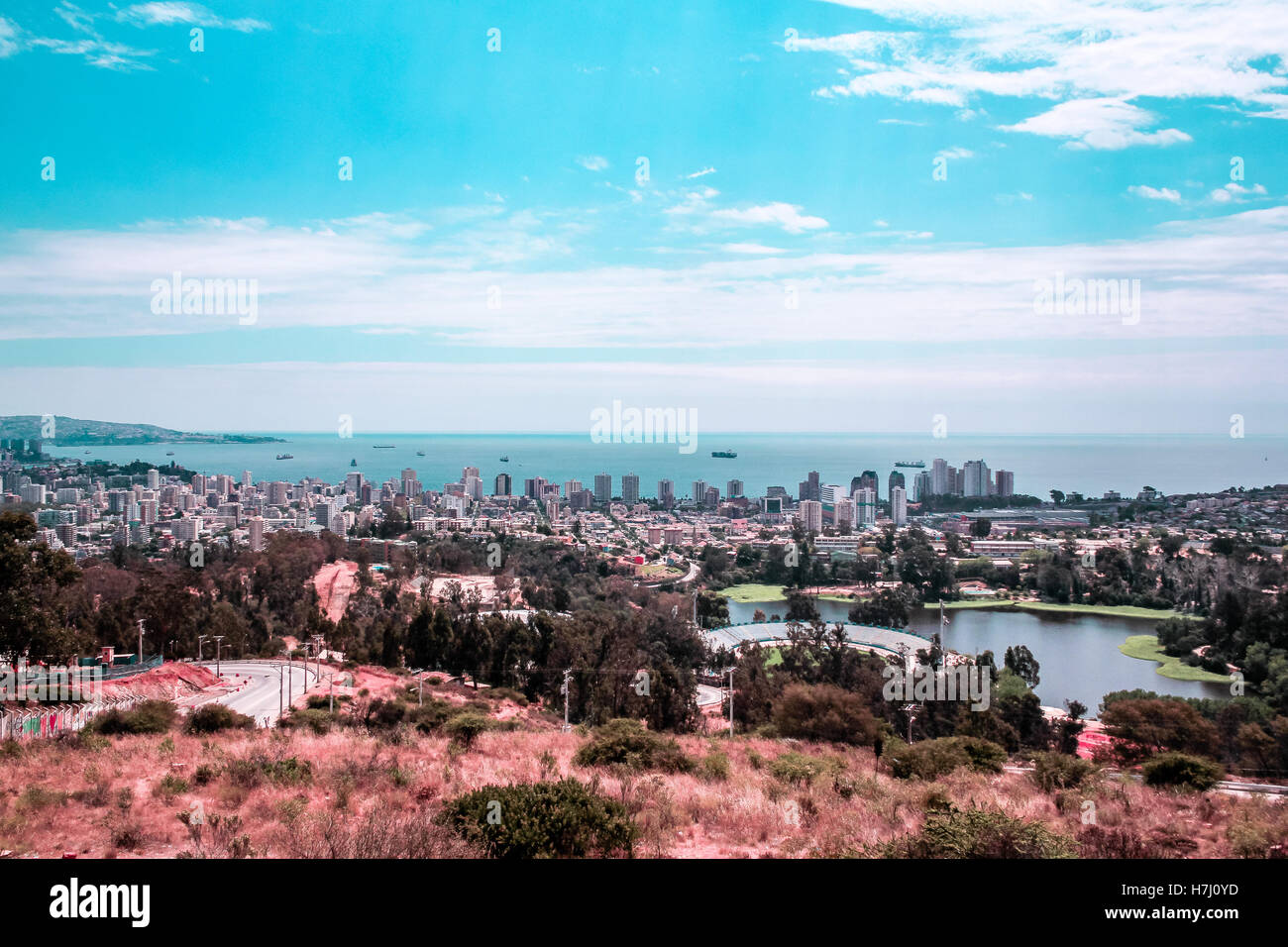 Foto von Valparaiso Skyline mit Pazifischen Ozean in der Nähe von Santiago, Chile Stockfoto