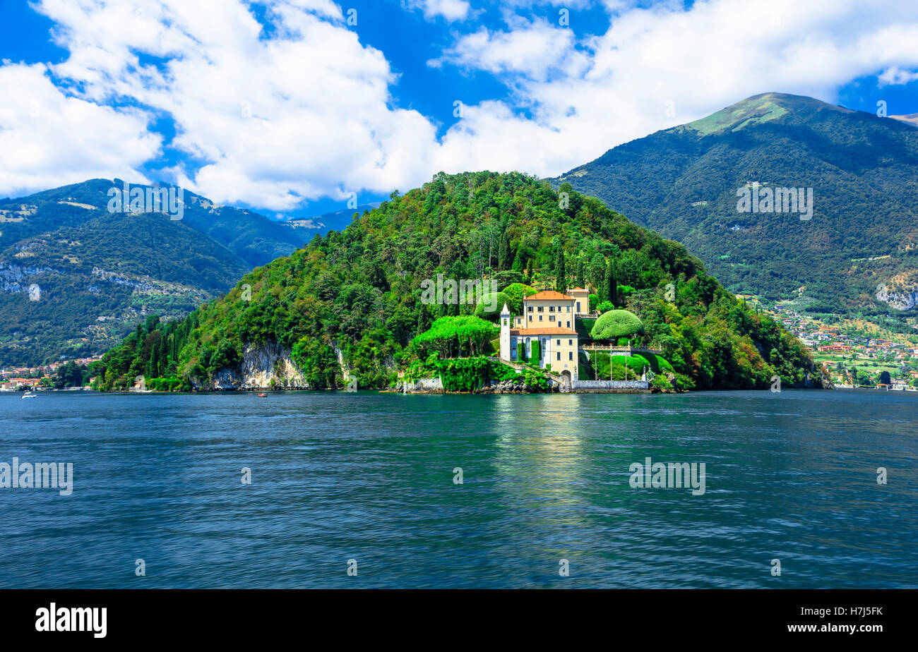 Schöne Landschaft des Lago di Como und seine Villen, Balbinello, Lenno Stockfoto