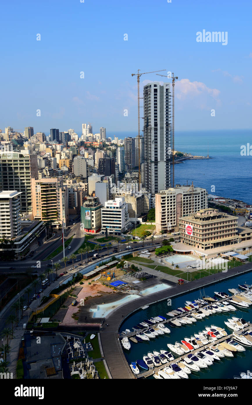 Gesamtansicht über Beirut und Zaitunay Bay, Beirut, Libanon. Stockfoto