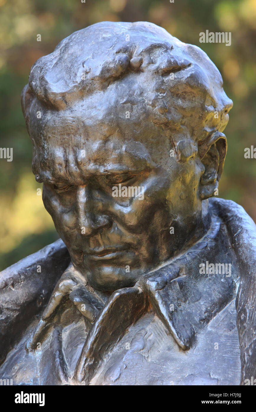 Statue von Marschall Josip Broz Tito (18921980) von Antun Augustincic