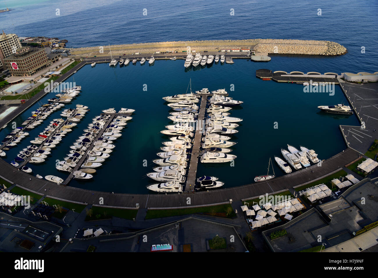 Gesamtansicht über die Zaitunay Bucht, Beirut, Libanon. Stockfoto