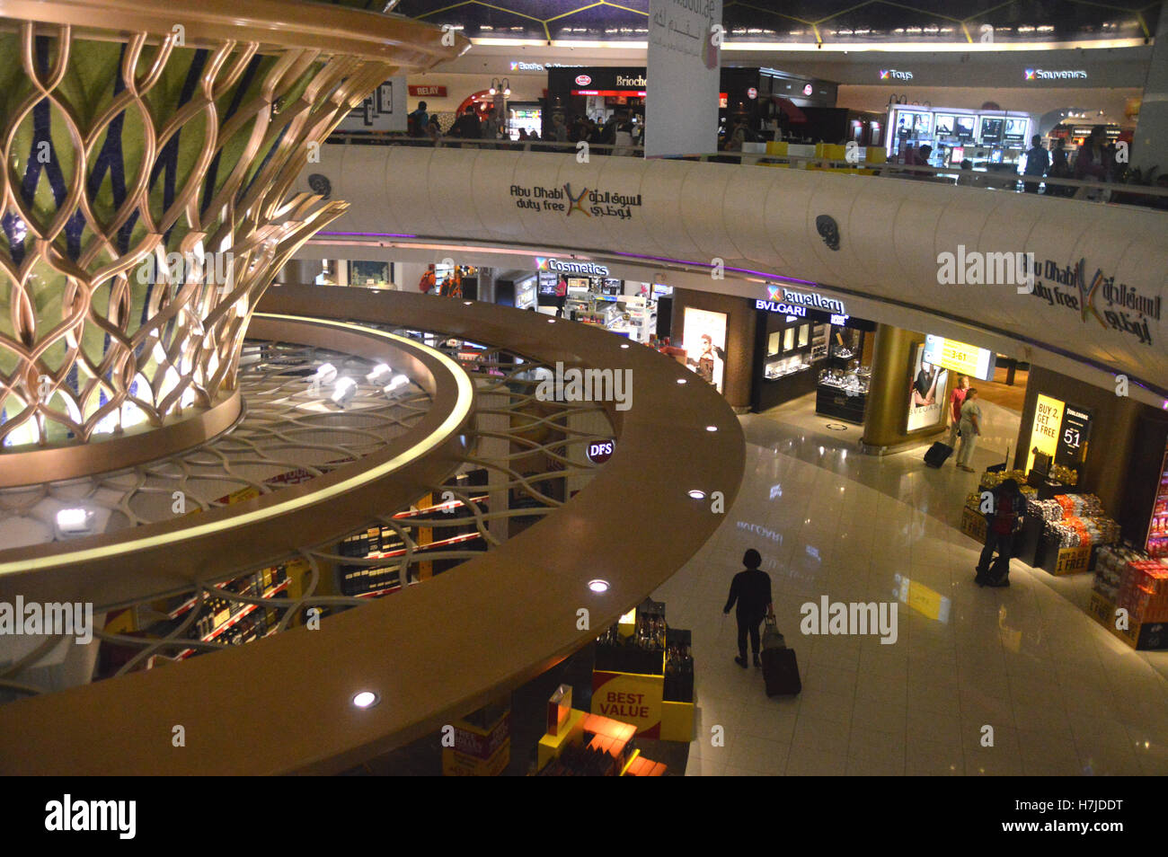 In Abflughalle Flughafen Abu Dhabi Vereinigte Arabische Emirate. Stockfoto