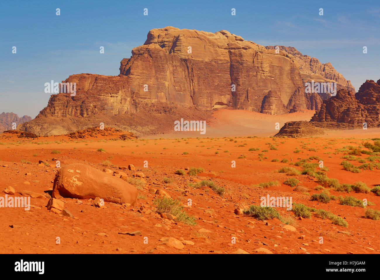 Felsformationen in der Wüste Wadi Rum, Jordanien Stockfoto