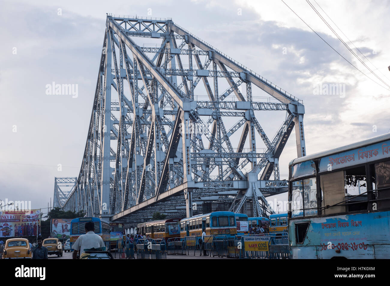 Howrah Bridge (Rabindra Setu) in Kolkatat West Bengal Indien Stockfoto
