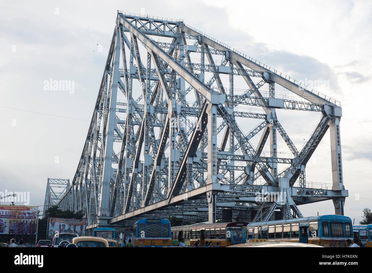 Howrah Bridge (Rabindra Setu) in Kolkatat West Bengal Indien Stockfoto