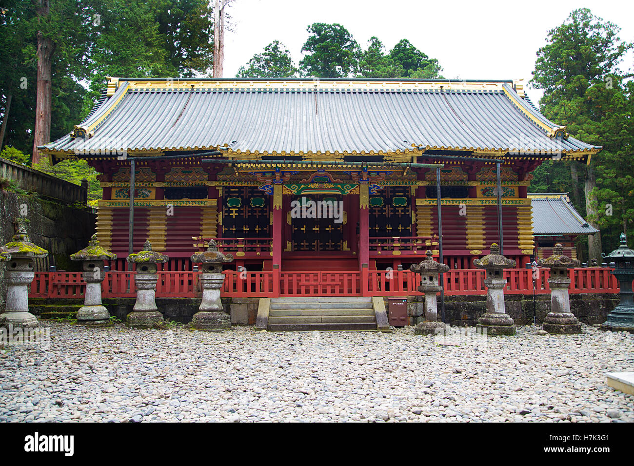 Blick auf Lager bei Tosho-gu Schrein in Nikko, Japan Stockfoto