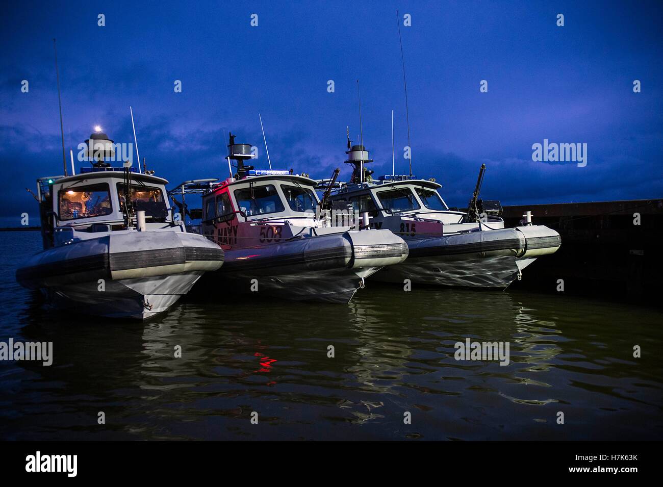 US Navy Sea Arche Patrouillenboote angedockt sind neben einander in Vorbereitung auf die kommende Fett Alligator Trainingsübung 30. Oktober 2014 in Jacksonville, Florida. Stockfoto