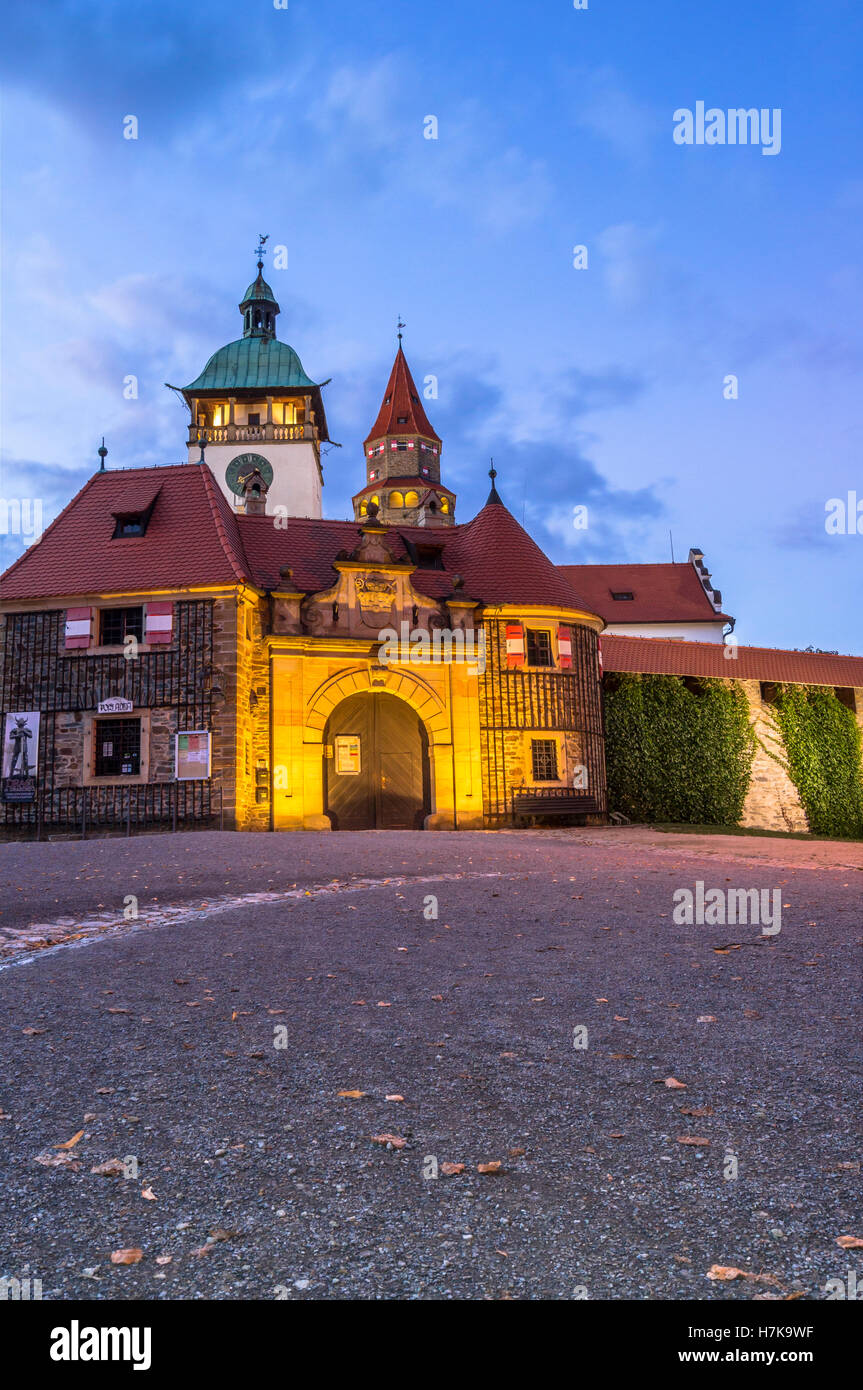 Bouzov, Burg, Architektur, Aussicht, Geschichte, Sehenswürdigkeiten, Böhmen, Tschechien Stockfoto