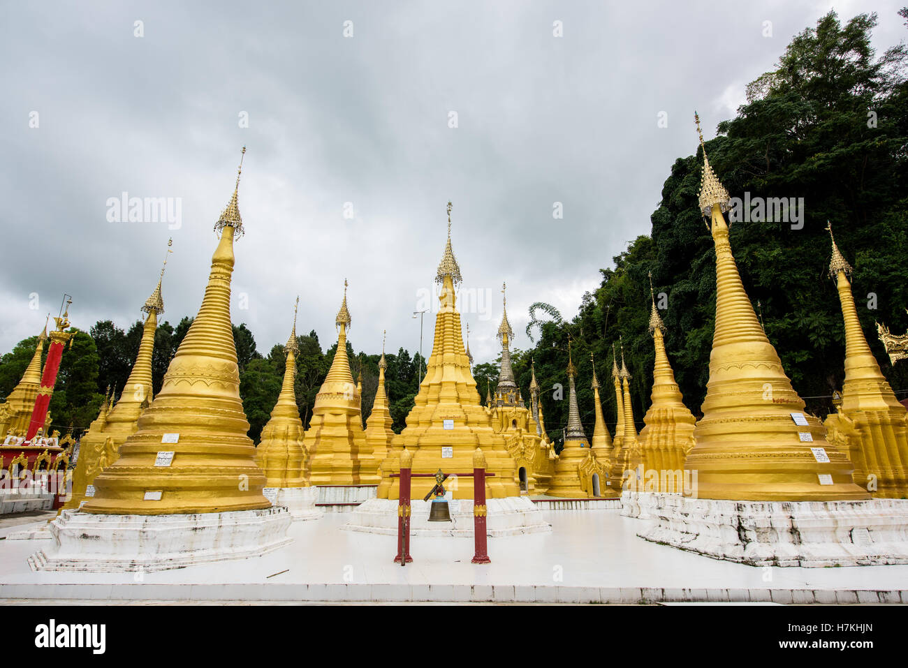 Shwe Oo Min Pagode in Kalaw, Birma Stockfoto