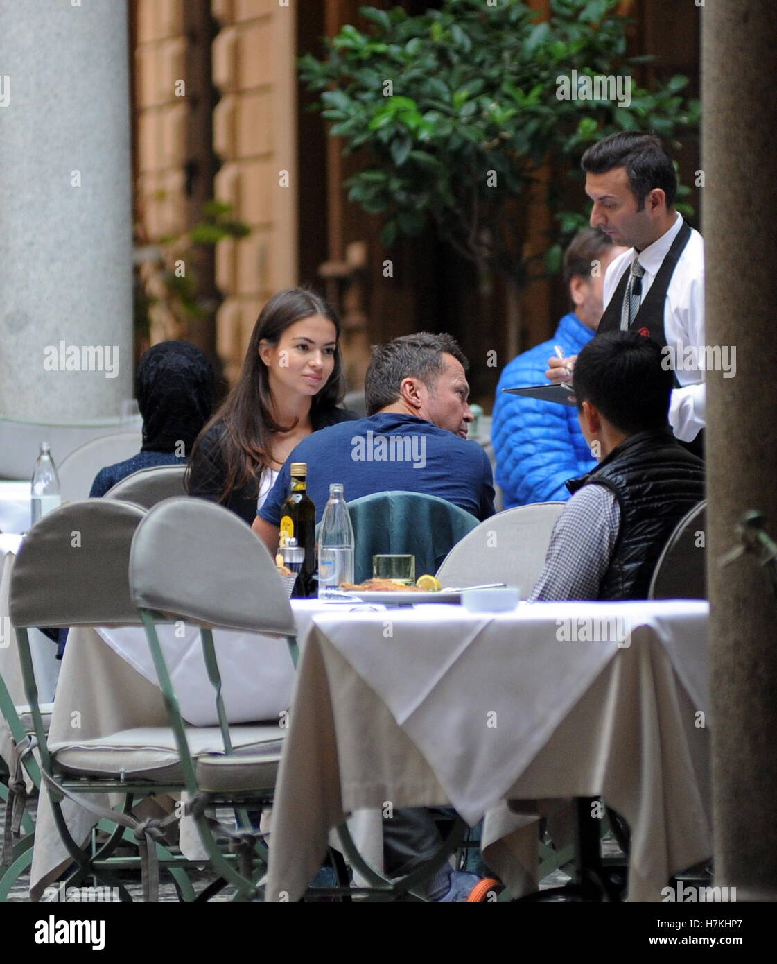Lothar Matthäus und seine Frau Anastasia Klimko gesehen ...
