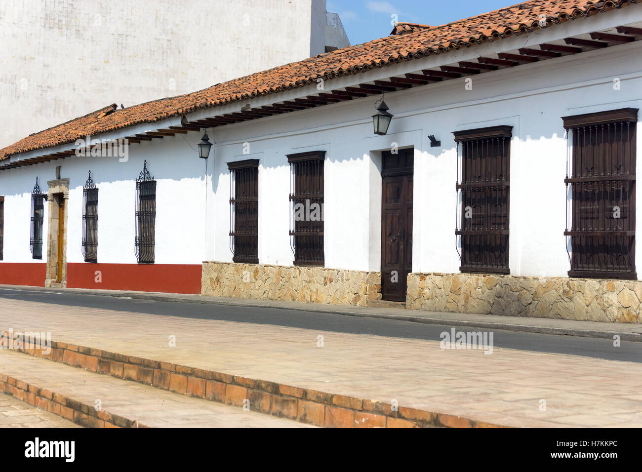 Koloniale Architektur an der Akademie für Geschichte in Cali, Kolumbien Stockfoto