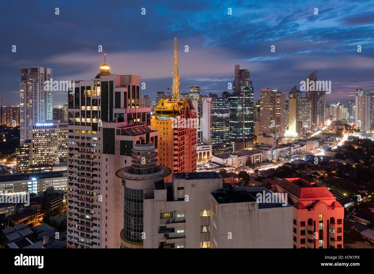 Makati ist eine Stadt in den Philippinen Metro Manila Region und Finanzzentrum des Landes. Stockfoto