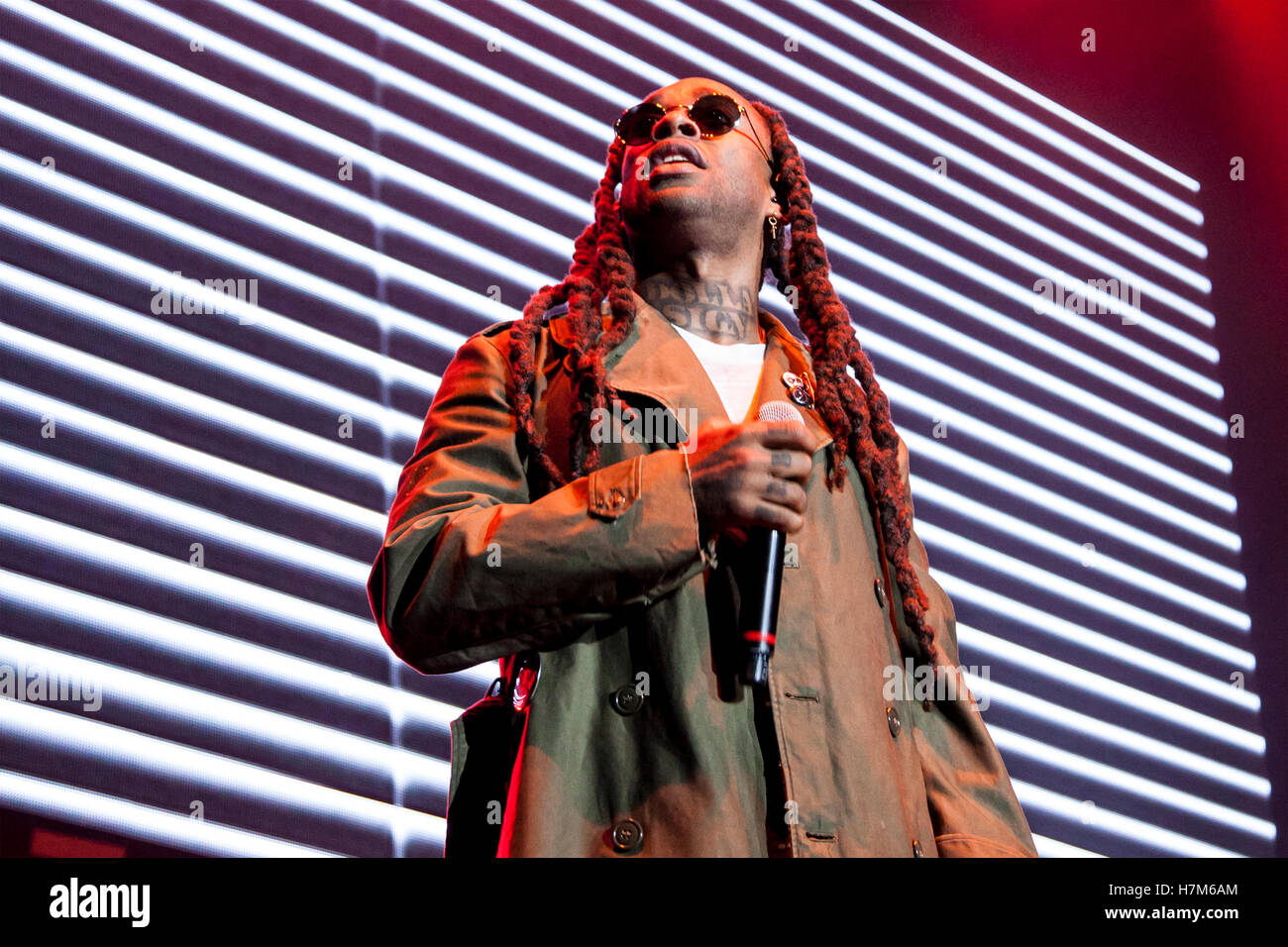 Ty Dolla Zeichen führt bei der echten Show 2016 präsentiert von Real 92,3 im Forum in Los Angeles, Ca Stockfoto