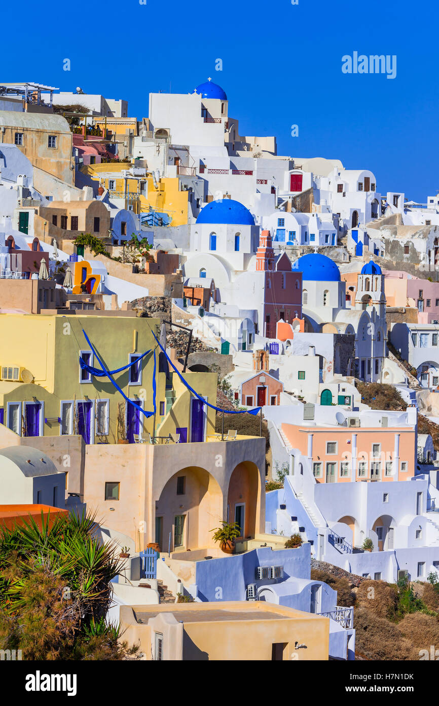 Schöne Santorini - bunte Oia. Griechenland Stockfoto