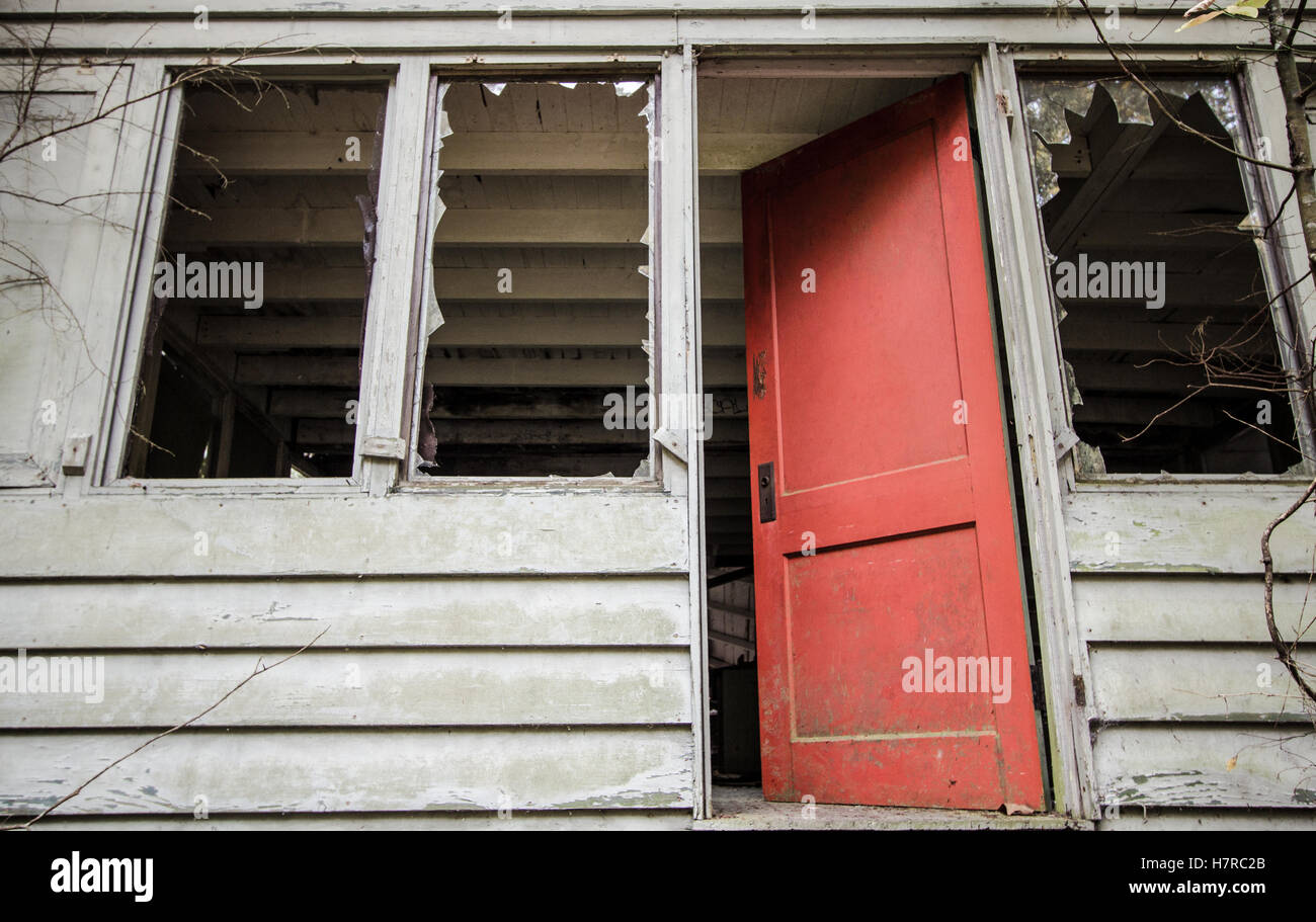 Great Smoky Mountain Historic District. Die elkmont Bezirk der Park mit retro style Ferienhäuser dem Verfall überlassen, da von der Regierung gekauft Stockfoto
