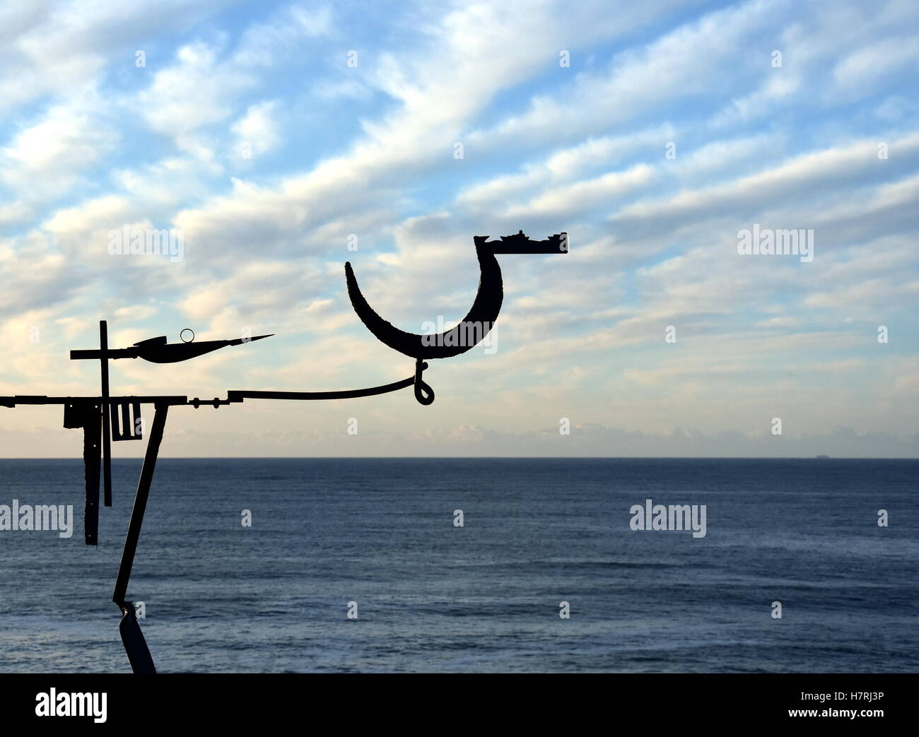 Sydney, Australien - 6. November 2016. Orest Keywan: Lange Tagesetappe. Skulptur am Meer entlang der Bondi, Coogee coastal walk ich Stockfoto