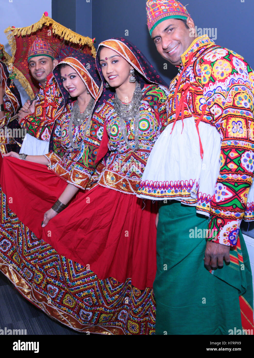 London UK Montag, 7. November 2016, Excel Center statt dem ersten Tag ihre mit Spannung erwartete World Travel Market, wo Aussteller aus der ganzen Welt kommen, um im Geschäft zu erweitern und zu teilen die Freuden des Reisens zu engagieren, und die Vielfalt der Stände und die Leute kommen ist ein Vermächtnis, eine Show, die seine wahrgenommene als einem der führenden in der Welt Kredit zeigt : Live-Nachrichten Paul Quezada-Neiman/Alamy Stockfoto