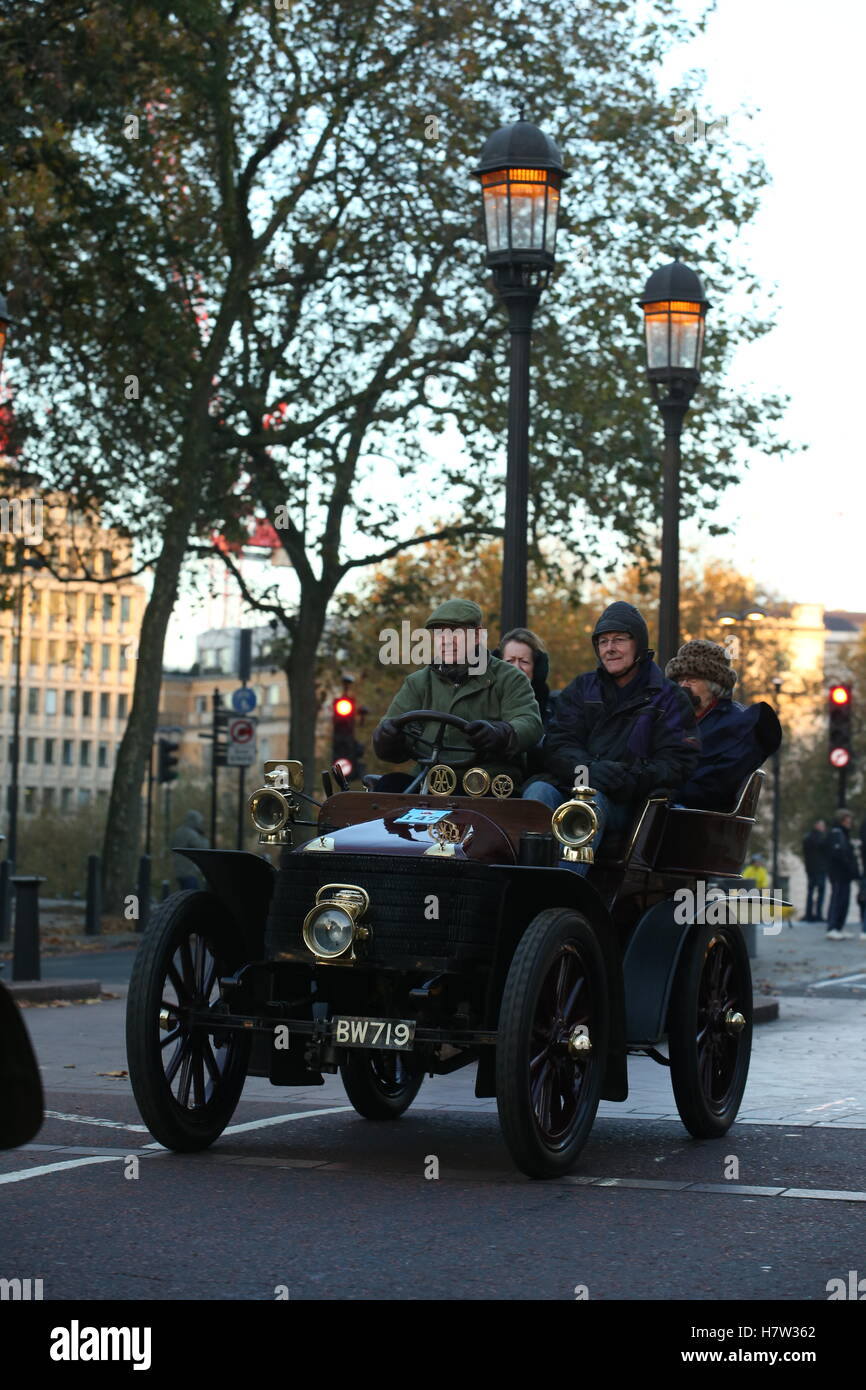 147 Videorecorder 147 die Veteran Car Club von gb Herr Robert Corry 1902 wolseley Großbritannien bw 719 Stockfoto