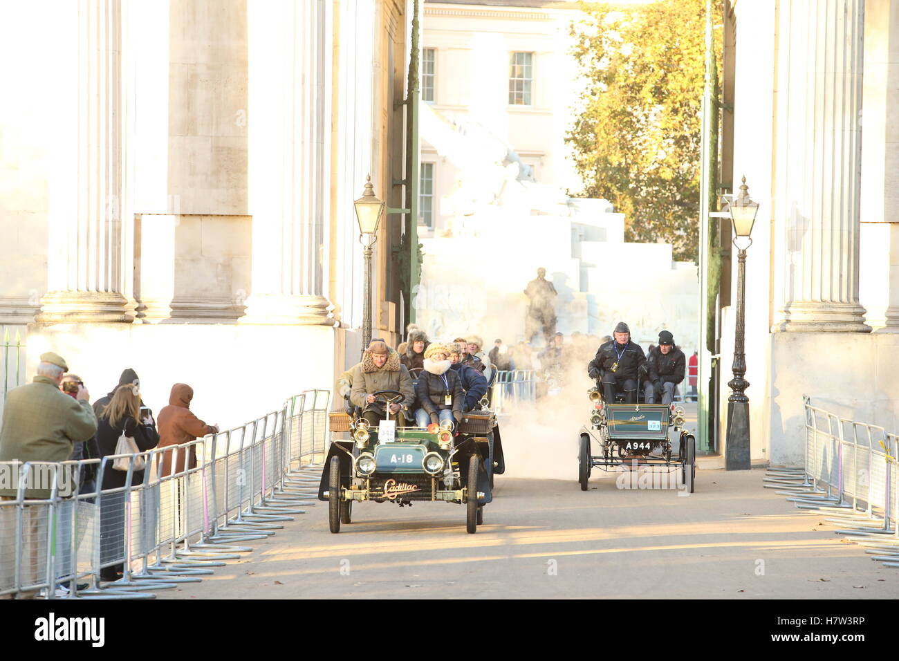 342 Videorecorder 342 Herr Keith snowden Herr Mark Snowden 1904 Cadillac Usa 18. Stockfoto