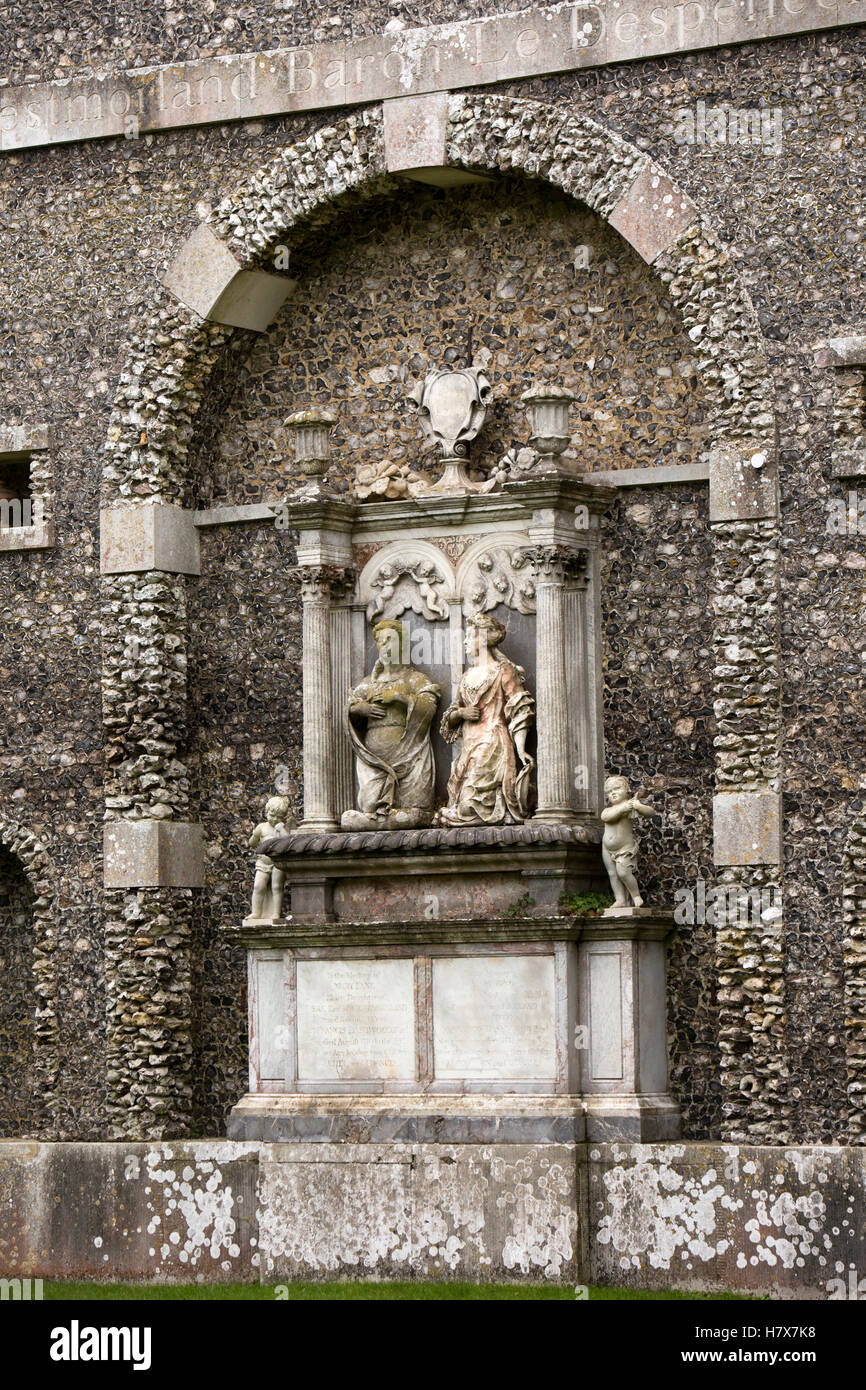 England, Buckinghamshire, West Wycombe, Dashwood Mausoleum innen 1710 Denkmal für Mary Jane und Mary King Ehefrauen von Sir Franken Stockfoto