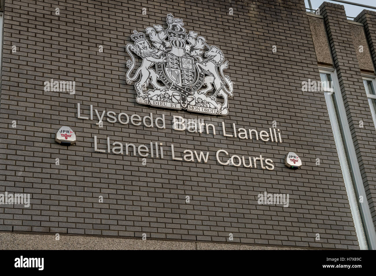 Das äußere des Llanelli Law Courts Stockfoto