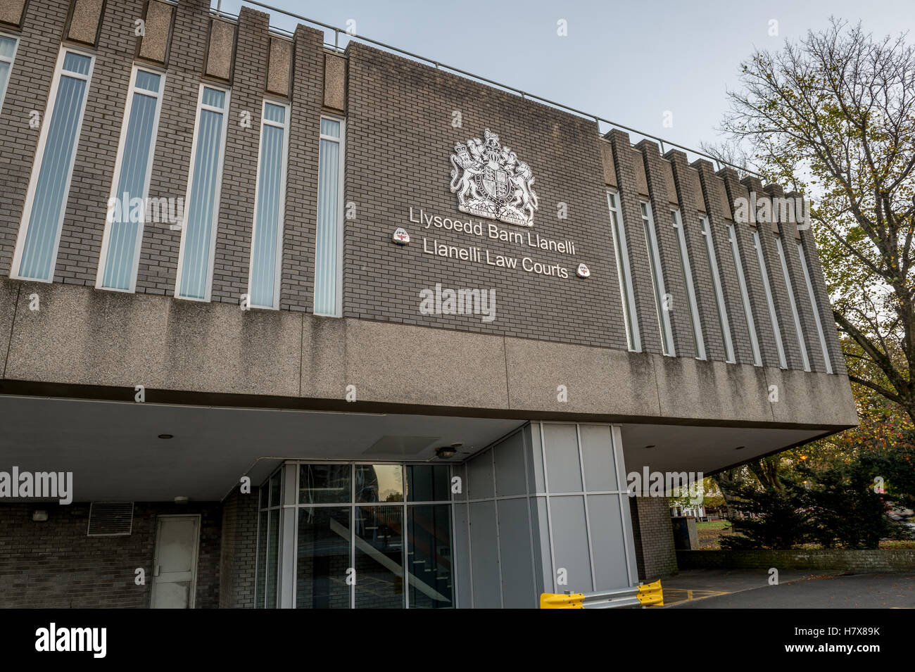 Das äußere des Llanelli Law Courts Stockfoto