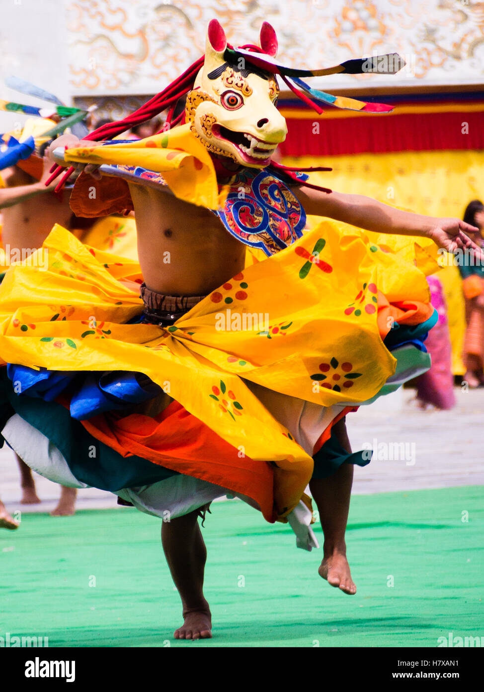 Tanzende Maske bei Tshechu in Thimphu Tashichho Dzong, Bhutan Stockfoto