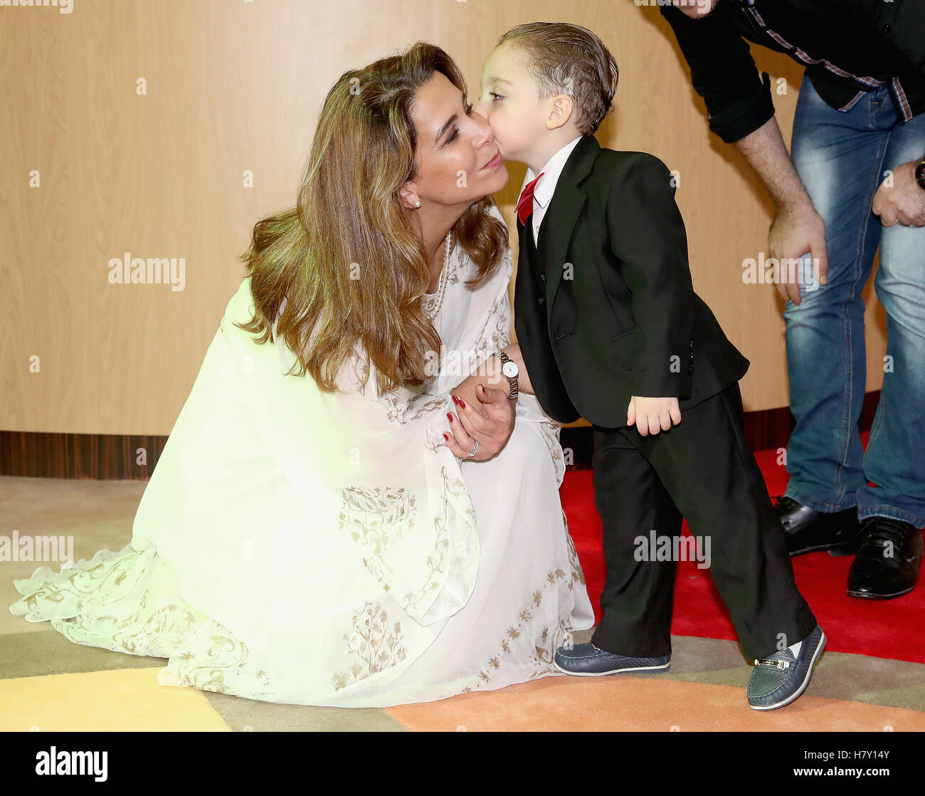 haya-bint-hussein-fotos-und-bildmaterial-in-hoher-aufl-sung-alamy