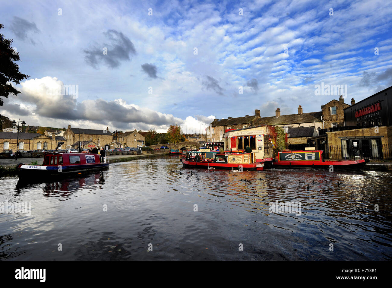 Leeds-Liverpool Kanal, Skipton, Bezirk von Craven, North Yorkshire. England-UK. Bild von Paul Heyes, Montag, 24. Oktober 2016. Stockfoto