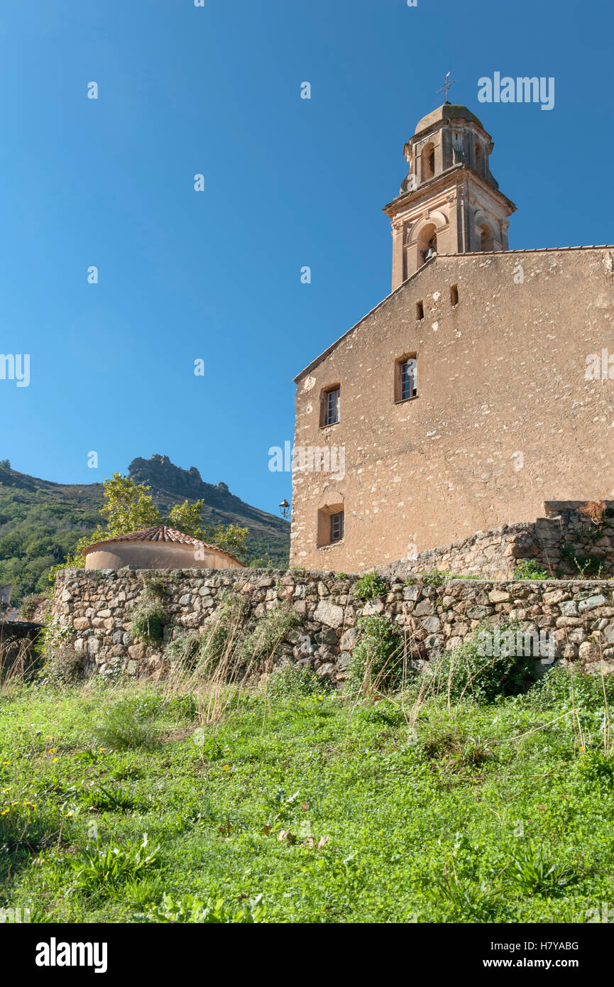 Église Saint-Nicolas, das Wahrzeichen Kirche von der kleinen Balagne Dorf Feliceto, Haute-Corse, Frankreich Stockfoto