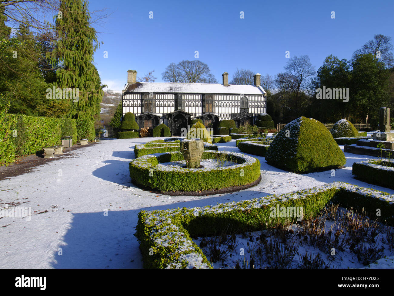 Plas Newydd im Winter, Llangollen, Nordwales, Stockfoto