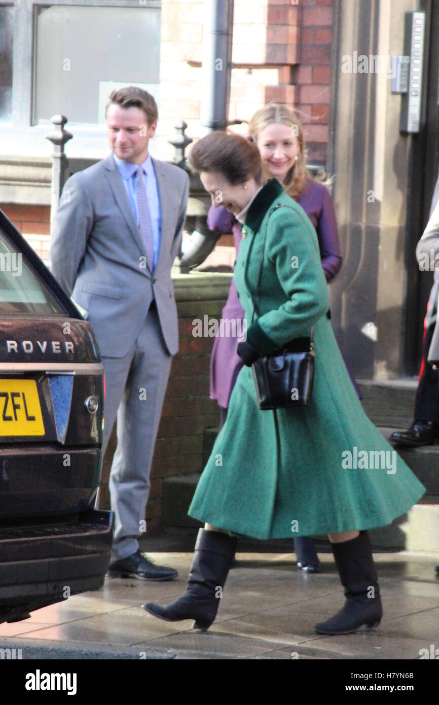 Ihre Königliche Hoheit The Princess Royal besucht Leeds-Februar 2015 Stockfoto