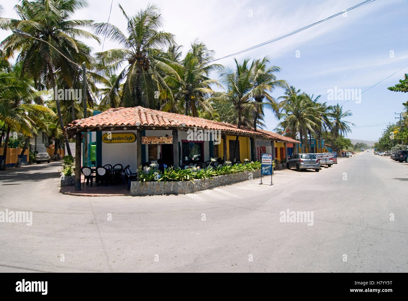 Straße am Playa El Aqua auf der Insel Isla Margarita, Venezuela, Südamerika Stockfoto