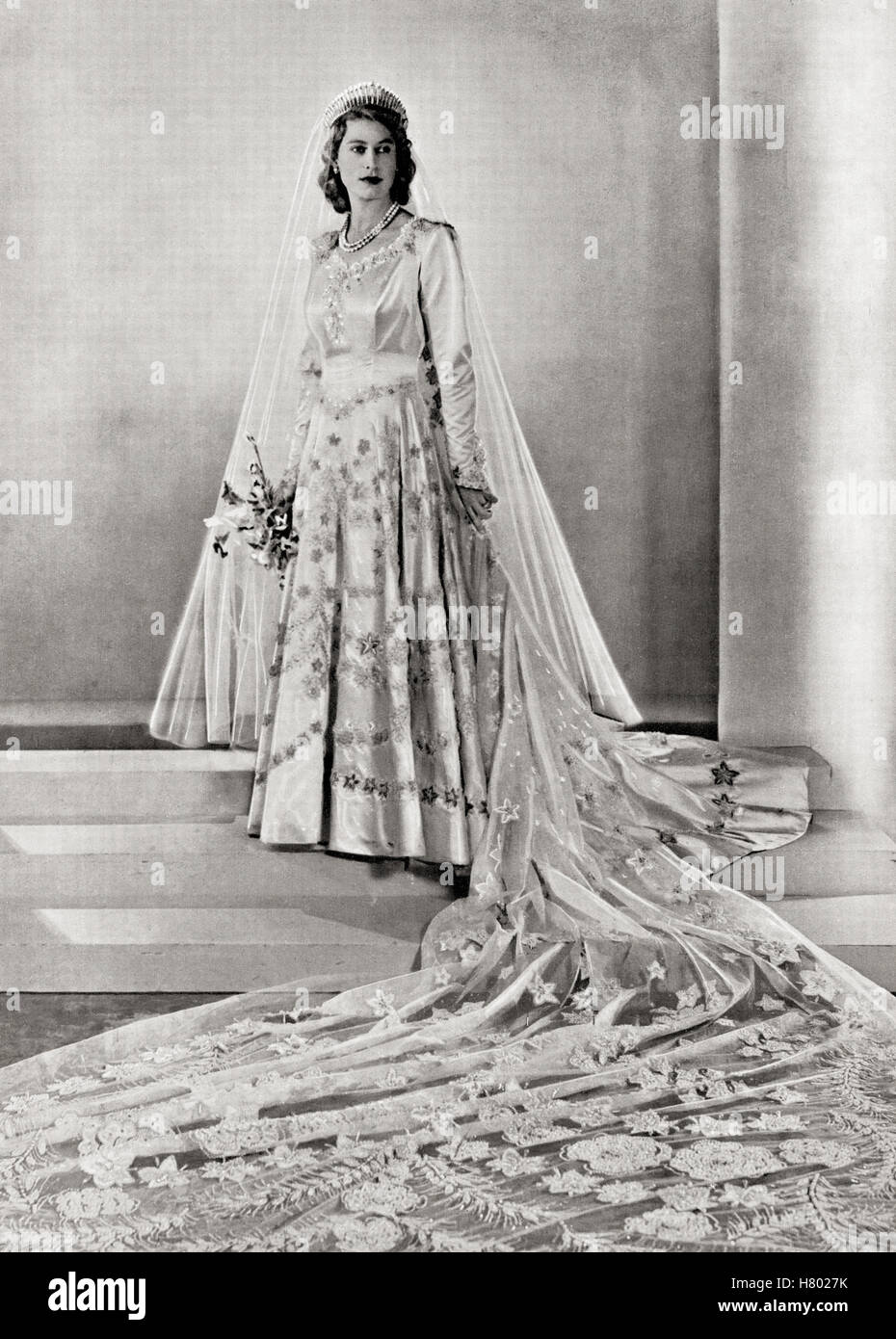 Prinzessin Elizabeth, zukünftige Königin Elizabeth II, 1926 - 2022, hier an ihrem Hochzeitstag gesehen. Von einem Foto aus dem Jahr 1947. Stockfoto
