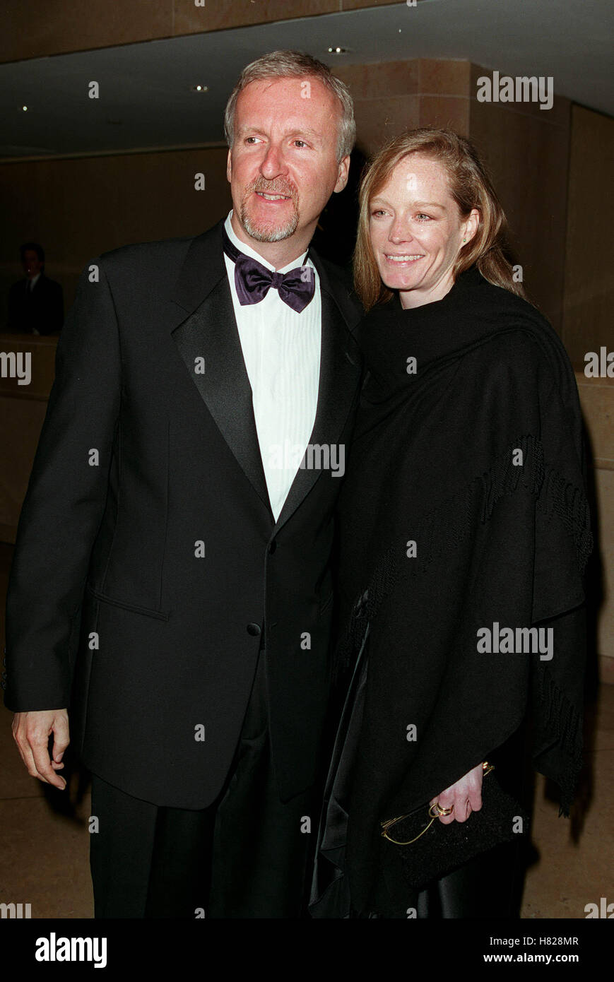 JAMES CAMERON & SUZY AMIS LOS ANGELES USA 23. März 2000 Stockfoto
