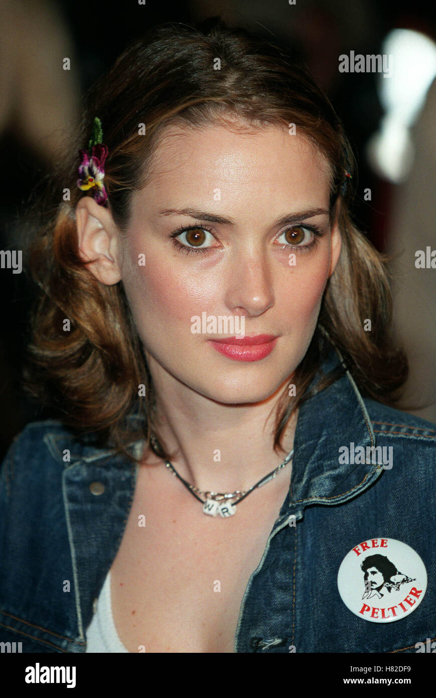 WINONA RYDER "Das Versprechen" Weltpremiere LA HOLLYWOOD LA USA 9. Februar 2001 Stockfoto