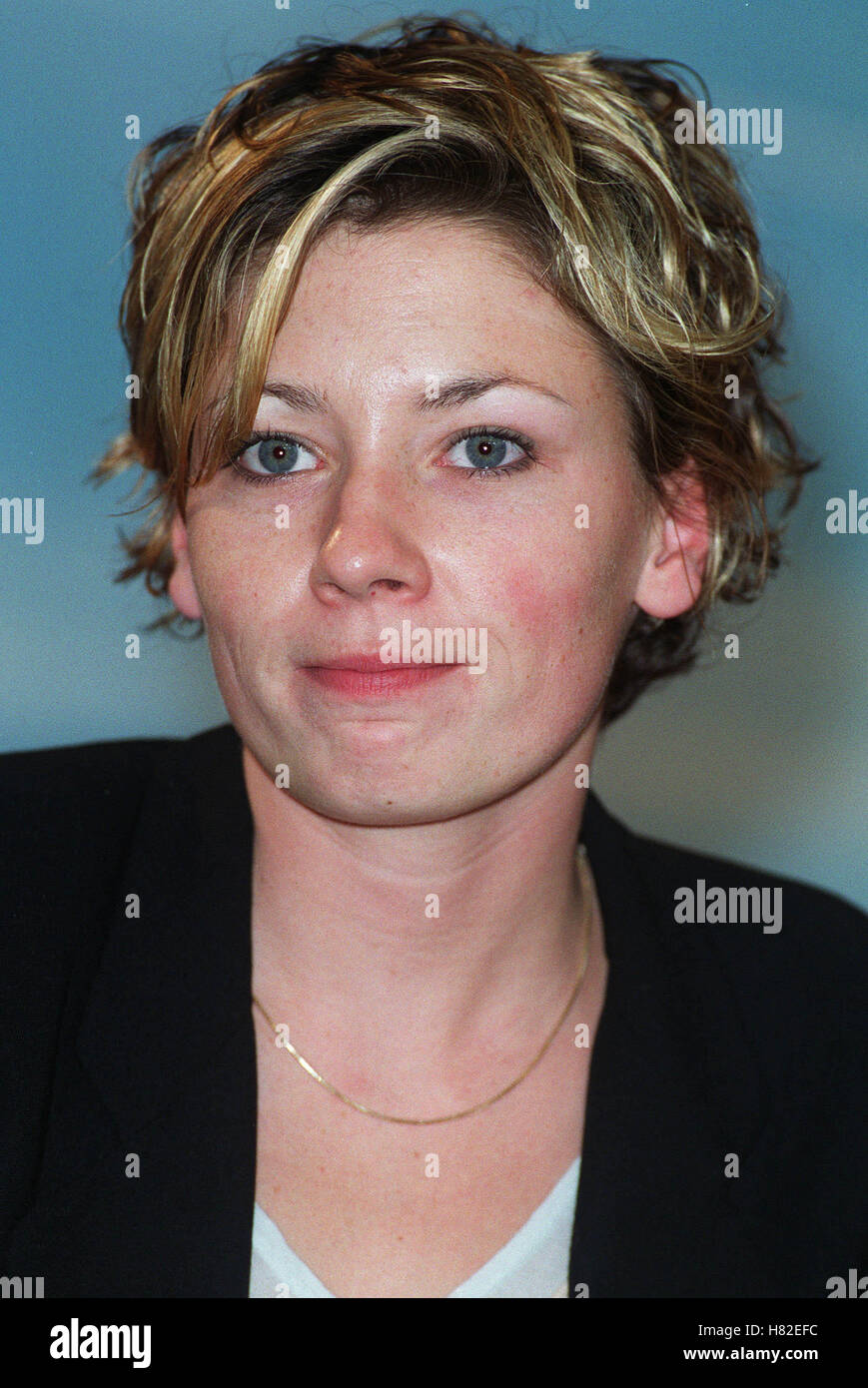 KATE ASHFIELD BERLIN FILM FESTIVAL 2001 POTSDAMER PLATZ BERLIN Deutschland 12. Februar 2001 Stockfoto